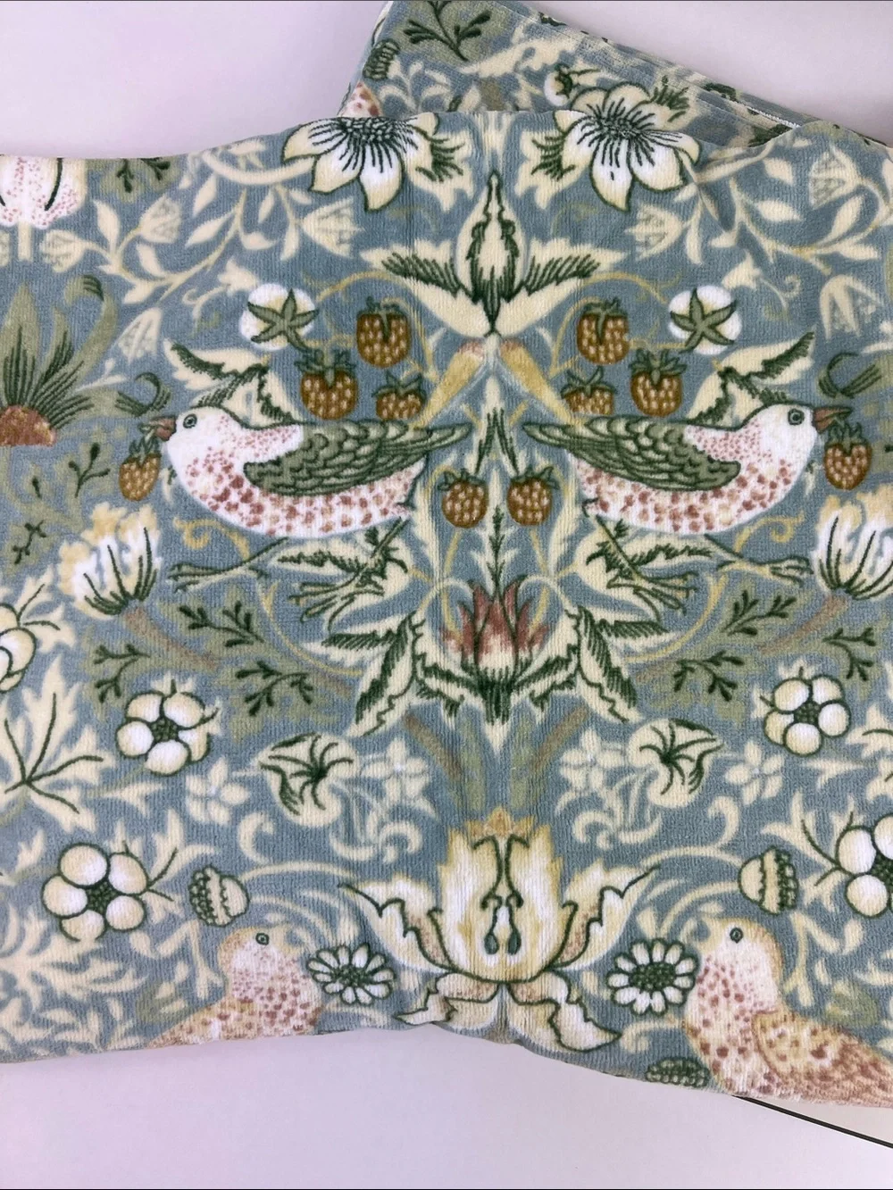 William Morris Co Bath Towels Strawberry Thief Green Velour 2 Pc Set NEW